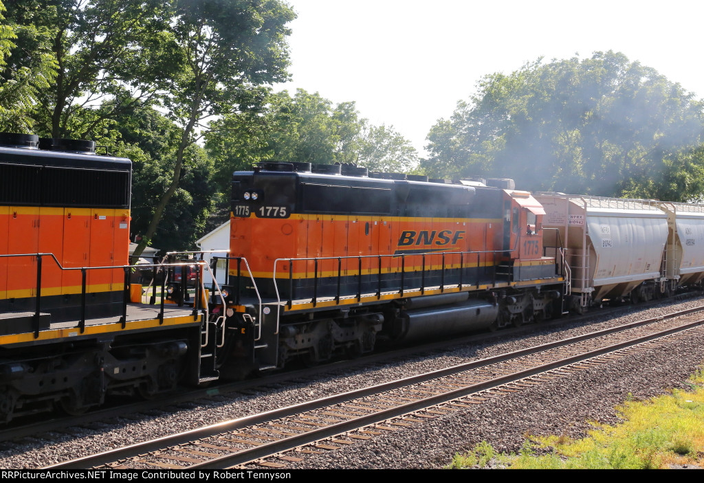 BNSF 1775